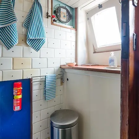 Windrooskade Houseboat أمستردام